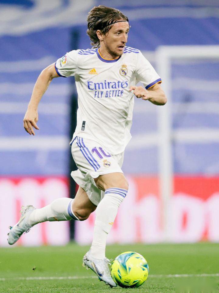 班凯罗23+8+8贝恩27分 锡安22分魔术主场逆转鹈鹕