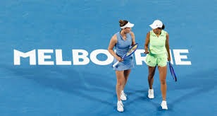 为什么顶级CEO和投行精英都认为德州扑克是商业预演？（为何顶尖CEO与投行精英把德州扑克当作商战预演？）