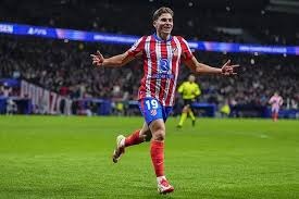 曝曼联接洽希腊17岁圣斗士！勇夺欧战冠军创造历史，皇马也感兴趣