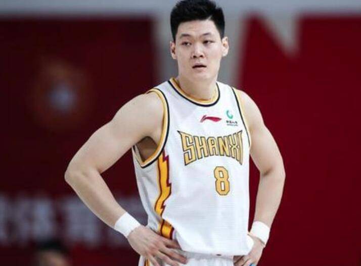 比任何標籤
